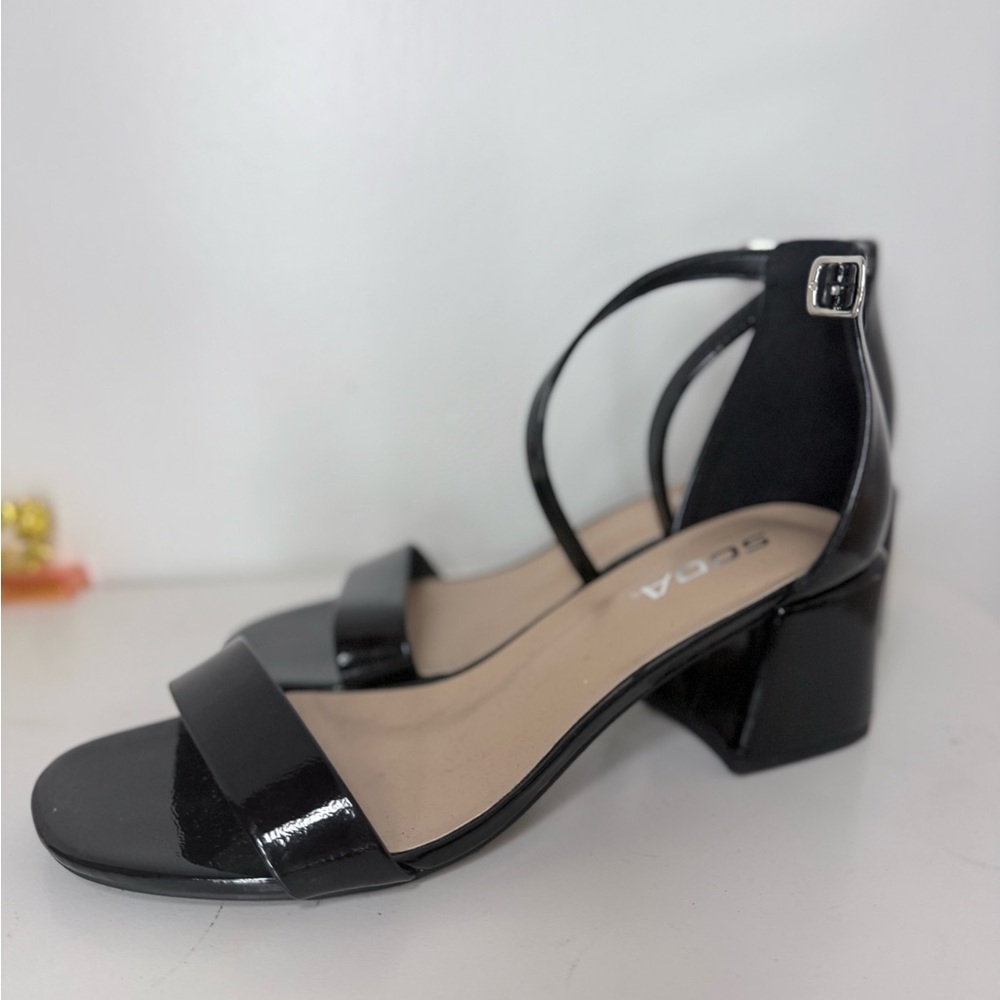 Soda Black Patent Block Heel Sandals – Size 8 Strappy Open Toe Dress Shoes - Picture 4 of 10